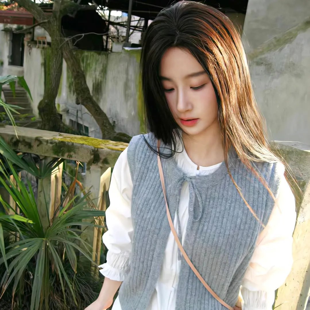 少年泰坦:东京危机海报