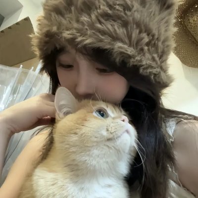 汉娜·盖茨比:道格拉斯海报